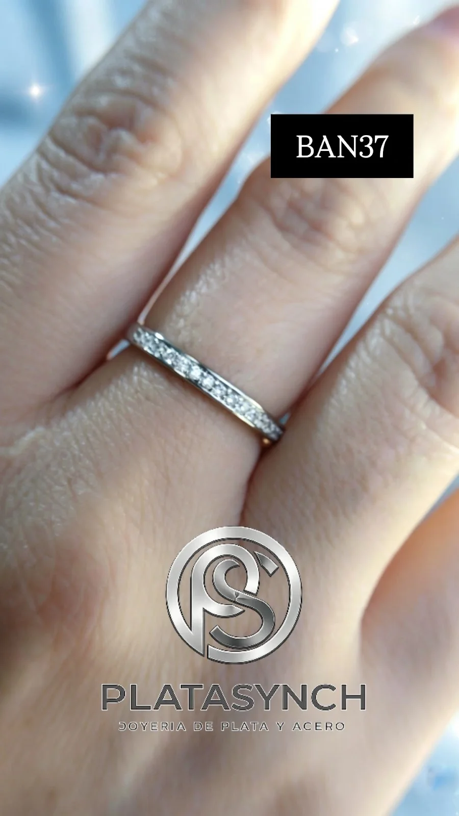 BAN37 - Anillo Brass Circonea plateado