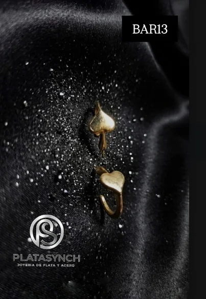 BAR13 - Aretes Brass dorado de palito de corazon