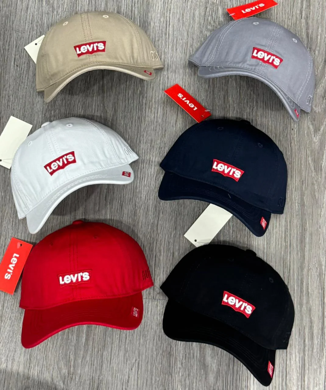 GORRA LEVI´S