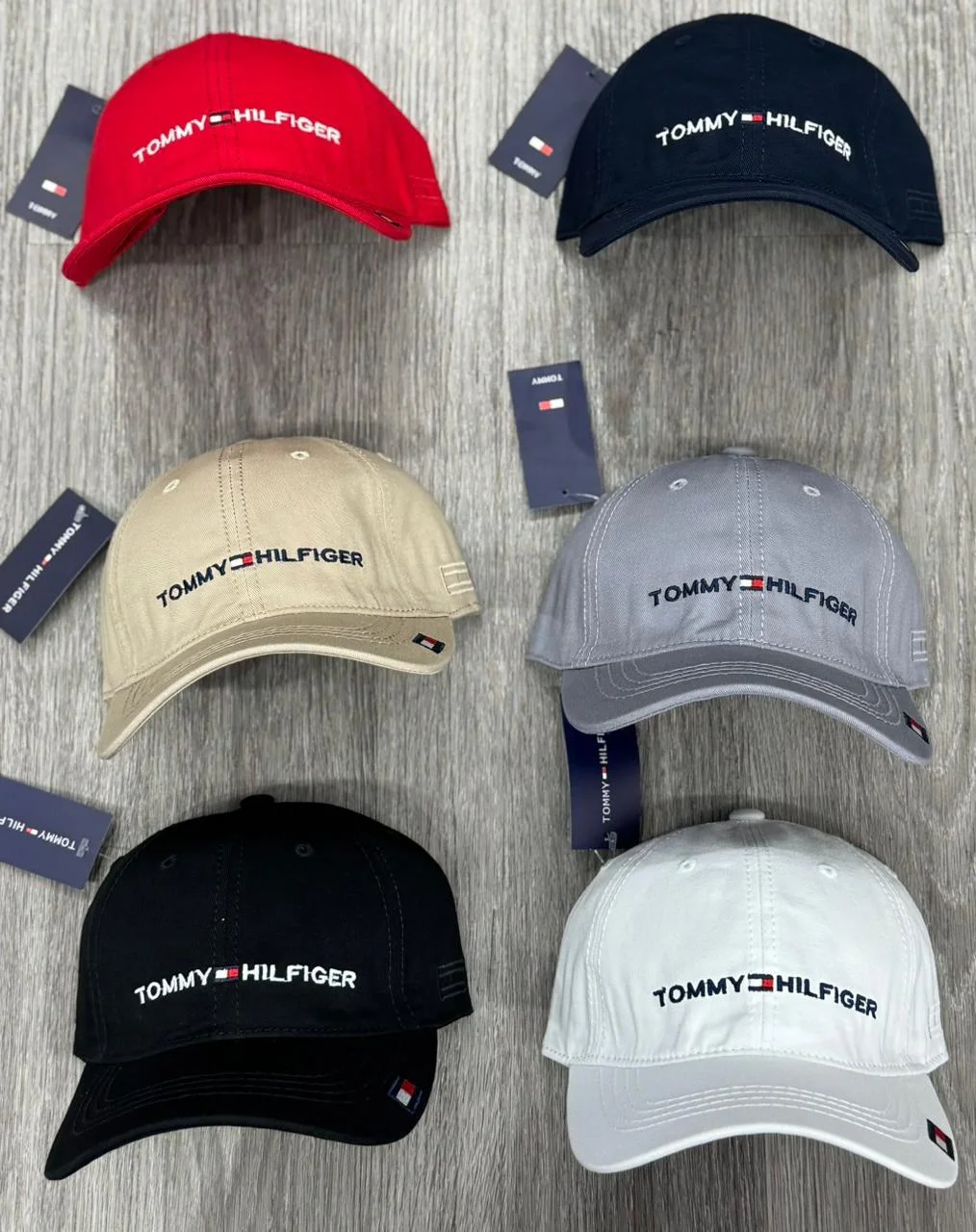 GORRA TOMMY HILFIGER (LOGO COMPLETO)